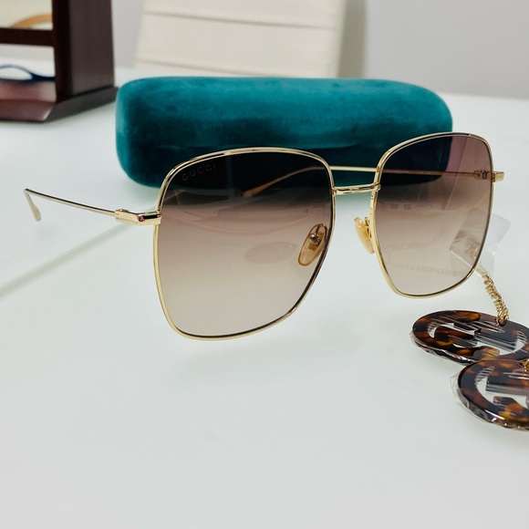 NWT Gucci Gold Gg1031s - 003 Chain CharmSunglasses - Picture 7 of 16